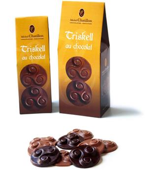 TRISKELL EN CHOCOLAT LAIT ET NOIR ETUI 150GR