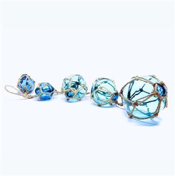 Guirlande décorative avec 5 boules de chalut en verre et cordage tressé 70 cm Bleu ciel